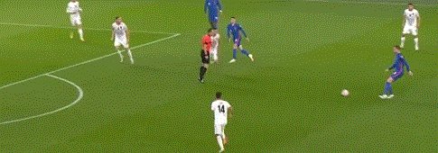 1636752555216090642.gif 动画 (38).gif